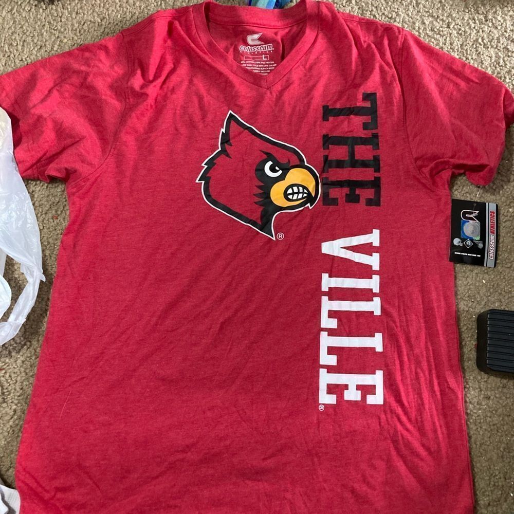 Mens Louisville Cardinals Colosseum V-Neck Tshirt NWT